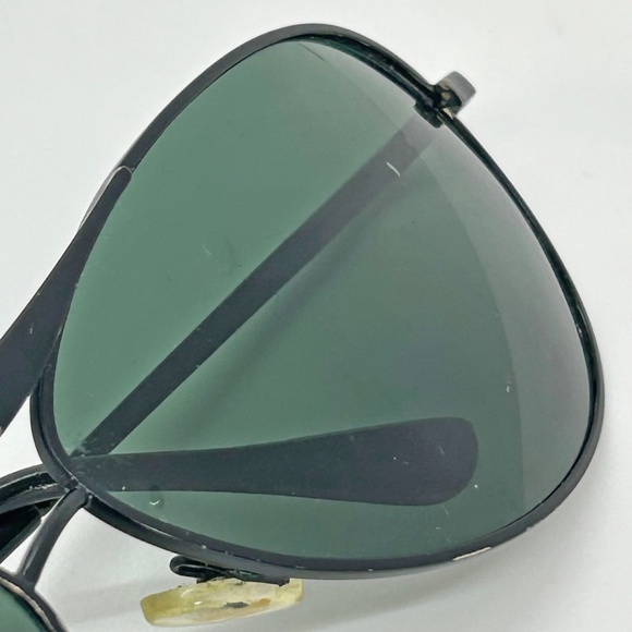 Vintage 1970's RARE Ray-Ban Green Lens Aviator Sunglasses - Picture 4 of 11